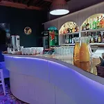 Hotel Gryf 2*