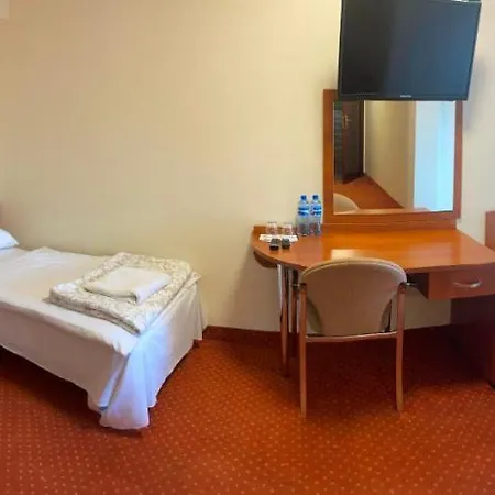 Gryf Hotel 2*