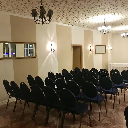 Gryf 2* Kościerzyna
