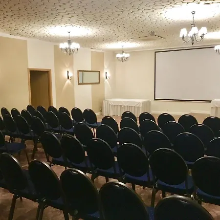 Gryf 2* Kościerzyna