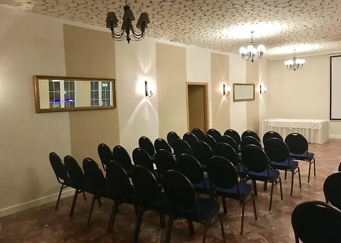 Gryf 2* Kościerzyna